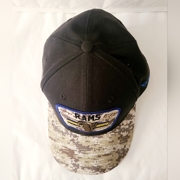 Los Angeles Rams HAT New Era 3930 NFL Team Salute To Service Stretch FITTED Hat - Picture 2 of 8